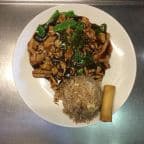 Best LS12. Snow Peas Chicken Lunch in Katy, TX